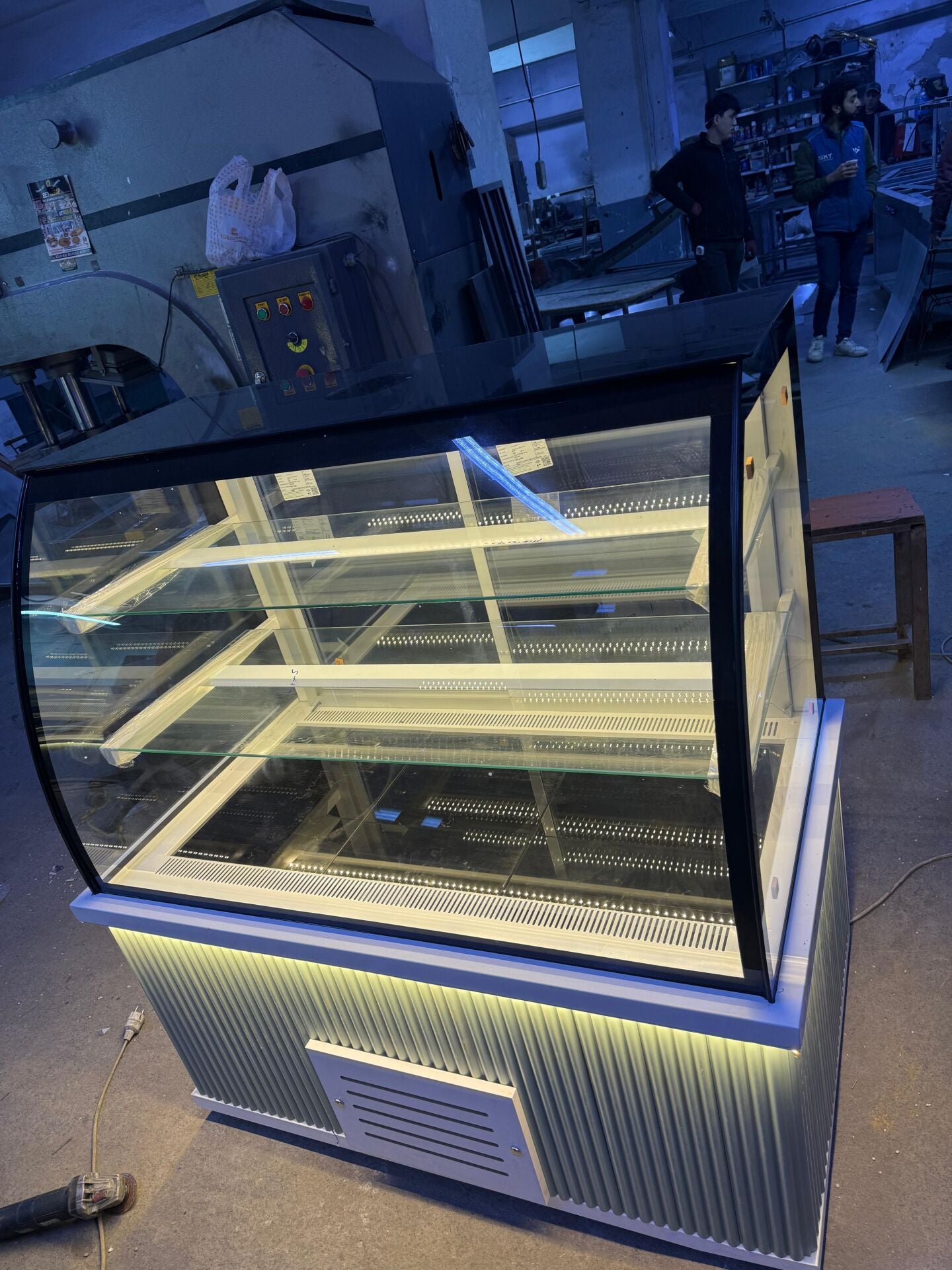 Pasta Dolabı Bombe Camlı - Su Yeşili Model