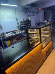 Pasta Teşhir Dolabı & Kasa Bankosu - Meşe Model